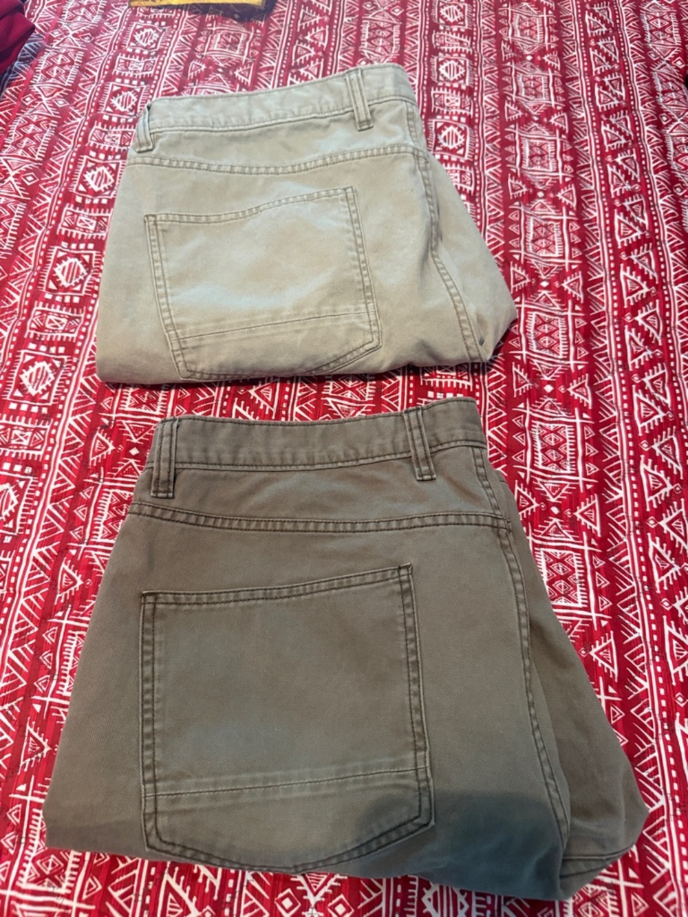 Roundtree & Yorke Sz 38 Men’s, Pre Loved Shorts. Good Condition.
